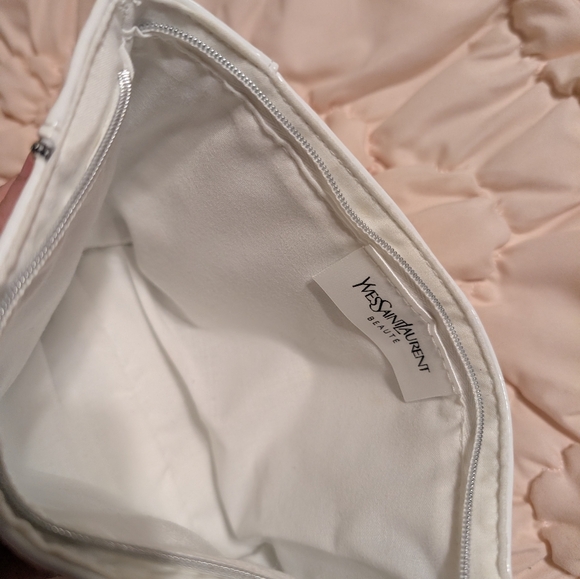 YSL Beaute White Shiny Cosmetic Bag - Picture 6 of 6